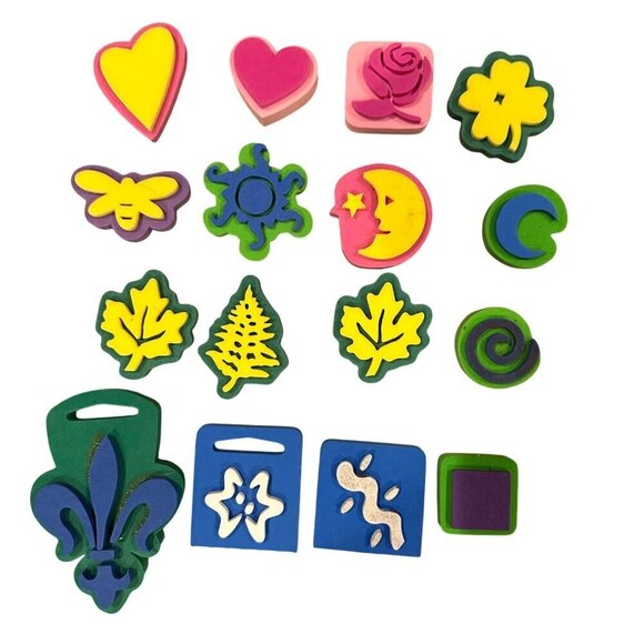Set 16 Chunky Foam Stamps Kids Fun Art Craft Projects Heart Rose Sun Butterfly - Picture 1 of 6
